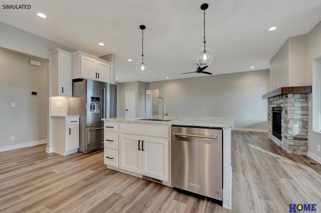 10340 S 81st Street, Lincoln, NE 68516