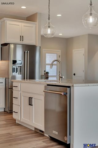 10340 S 81st Street, Lincoln, NE 68516