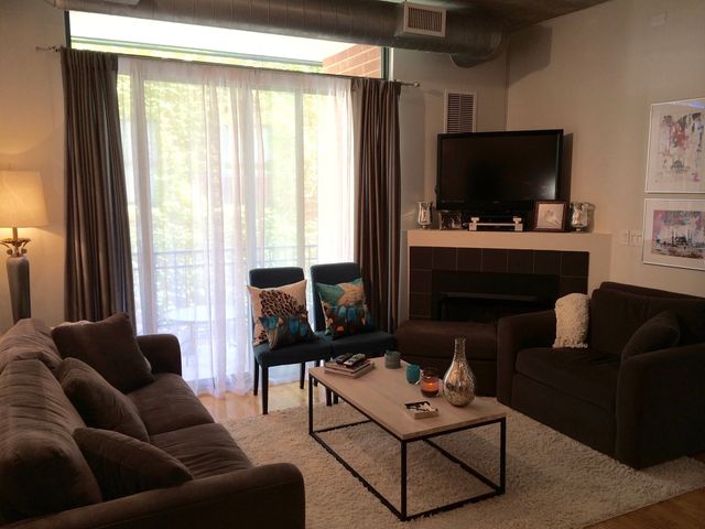 1 S Highland Avenue 303, Arlington Heights, IL 60005