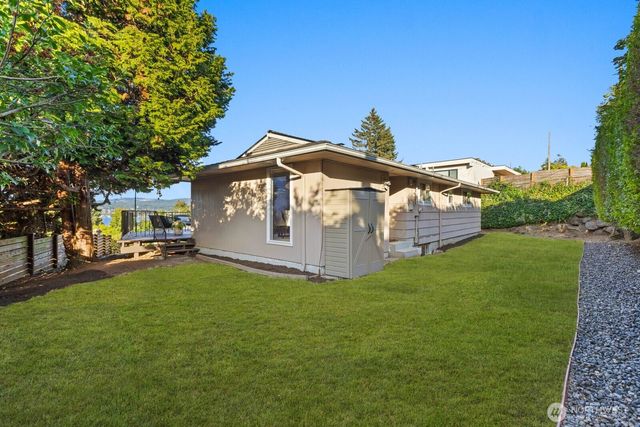 7515 S Laurel Street, Seattle, WA 98178