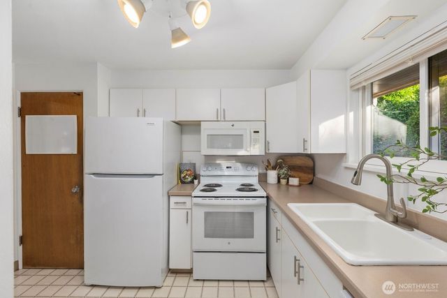 7515 S Laurel Street, Seattle, WA 98178