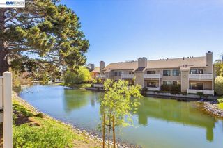 130 Lakeshore Ct, Richmond, CA 94804