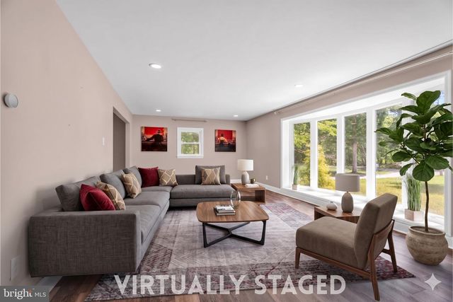 1161 MOSS MILL RD, Hammonton, NJ 08037