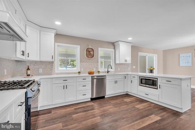 1161 MOSS MILL RD, Hammonton, NJ 08037