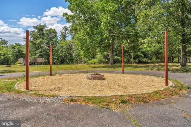 1161 MOSS MILL RD, Hammonton, NJ 08037