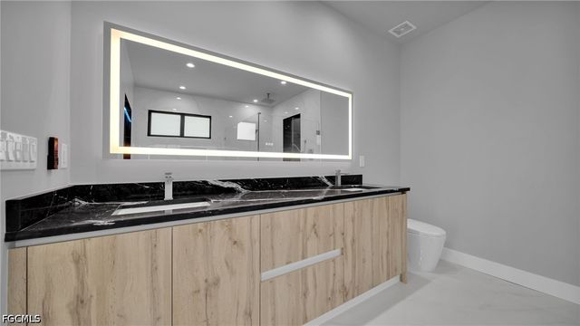 1521 NW 37th AVE, Cape Coral, FL 33993