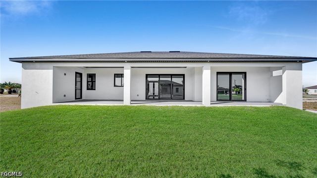 1521 NW 37th AVE, Cape Coral, FL 33993