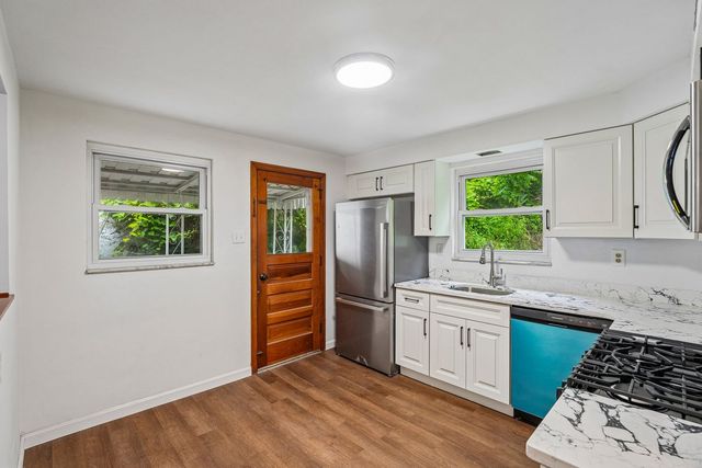 230 Calmar DRIVE, Penn Hills, PA 15147