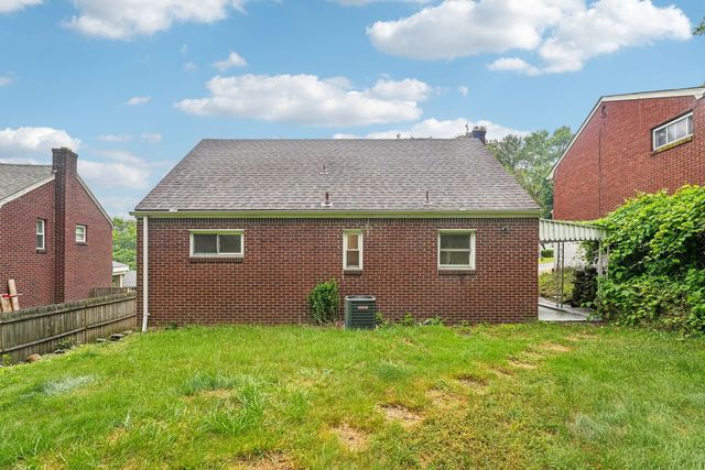 230 Calmar DRIVE, Penn Hills, PA 15147
