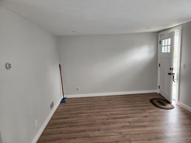 5 Ray Street 5, Hopkinton, MA 01748