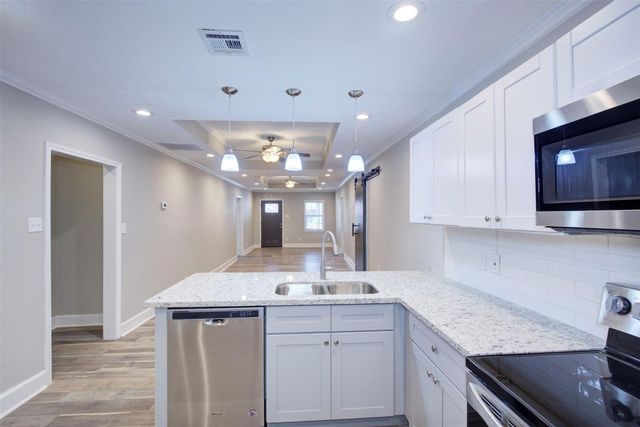 4220 Delhi Street, Houston, TX 77022