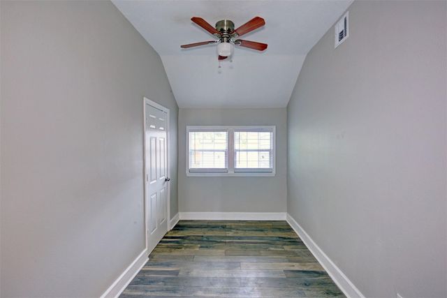 4220 Delhi Street, Houston, TX 77022