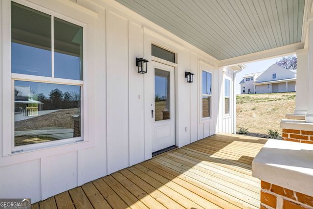 409 Roper Drive, Clarkesville, GA 30523