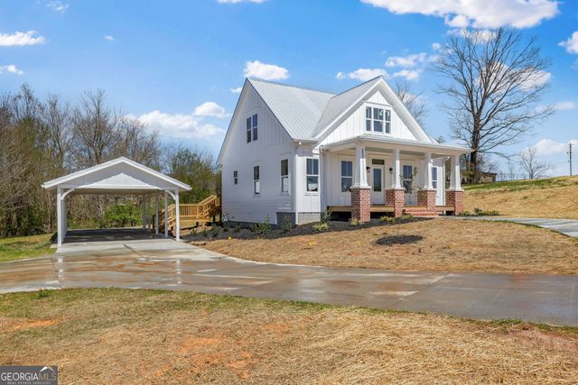 409 Roper Drive, Clarkesville, GA 30523