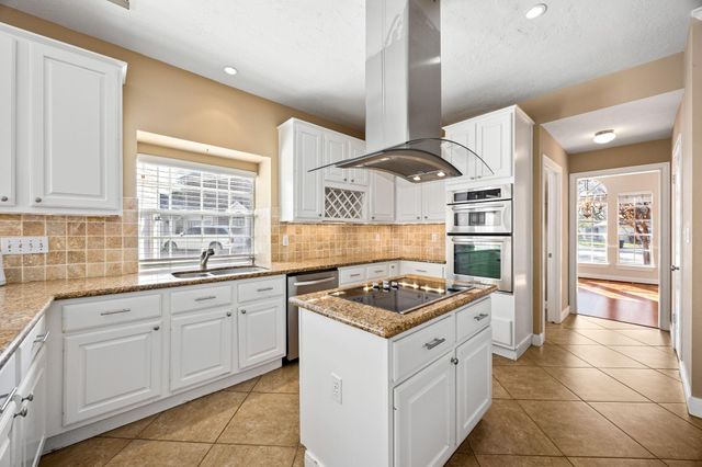 14110 Glasgow Place, Houston, TX 77077