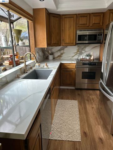 1731 Candelero Ct, Walnut Creek, CA 94598