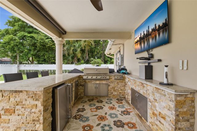 621 NW 74th Avenue, Plantation, FL 33317
