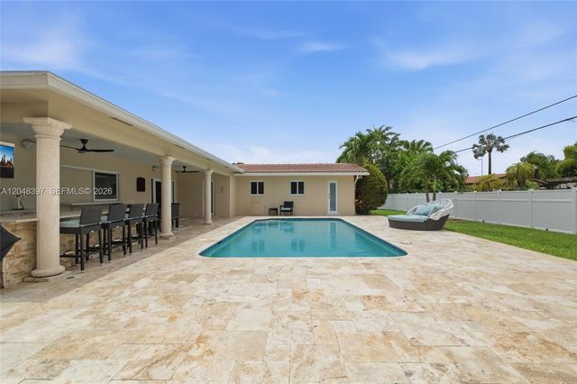 621 NW 74th Avenue, Plantation, FL 33317