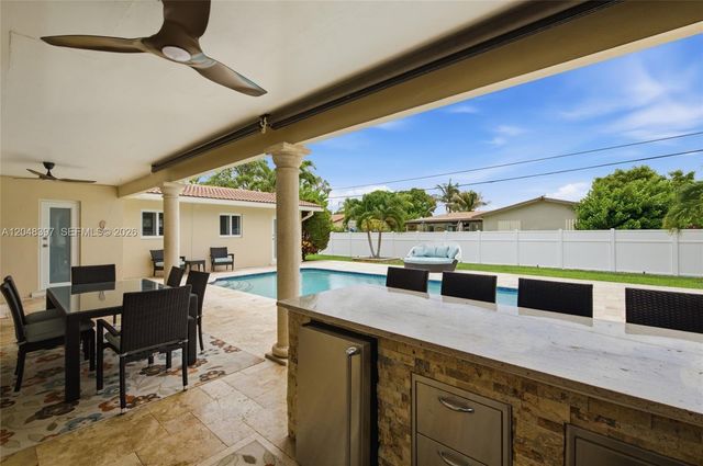 621 NW 74th Avenue, Plantation, FL 33317