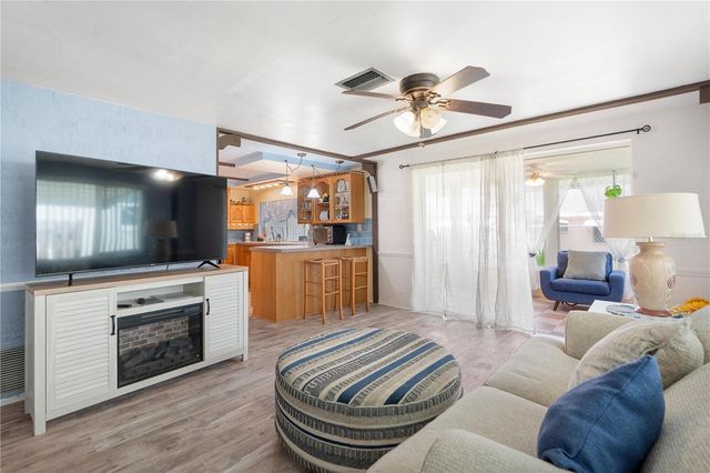 8021 WILDFLOWER ROW, Hudson, FL 34667