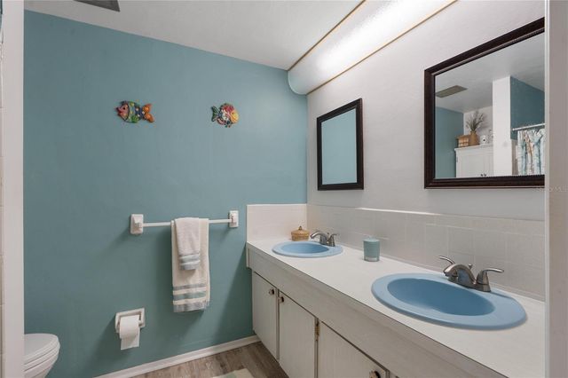 8021 WILDFLOWER ROW, Hudson, FL 34667