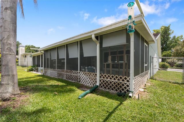 8021 WILDFLOWER ROW, Hudson, FL 34667