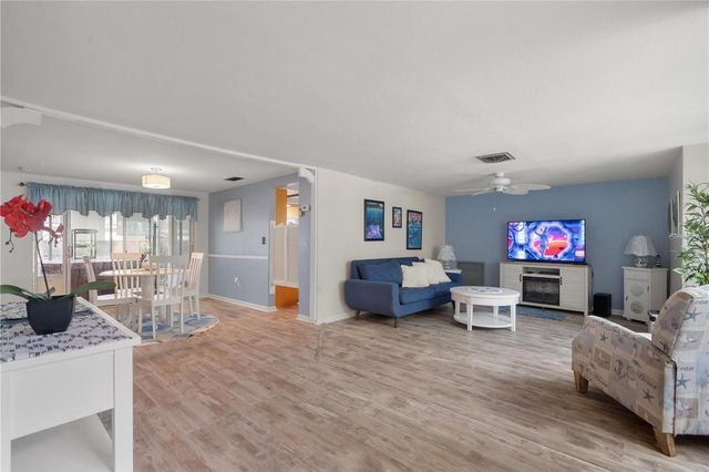 8021 WILDFLOWER ROW, Hudson, FL 34667