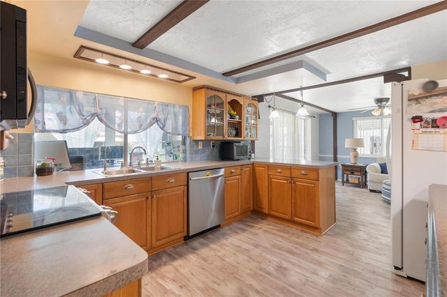 8021 WILDFLOWER ROW, Hudson, FL 34667