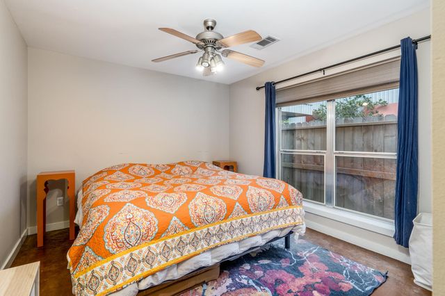 1304 Arthur Street, Houston, TX 77019