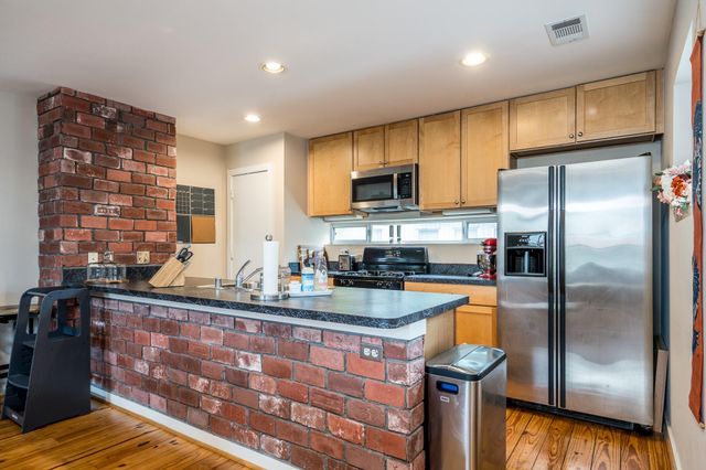 1304 Arthur Street, Houston, TX 77019