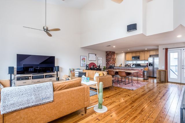 1304 Arthur Street, Houston, TX 77019