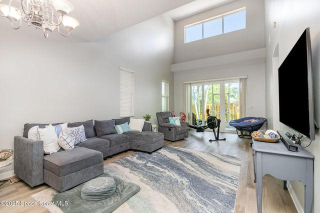 702 Mar Brisa Court U-702, Satellite Beach, FL 32937