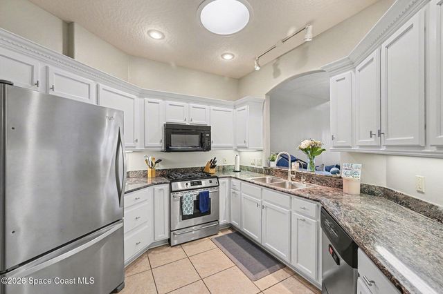 702 Mar Brisa Court U-702, Satellite Beach, FL 32937