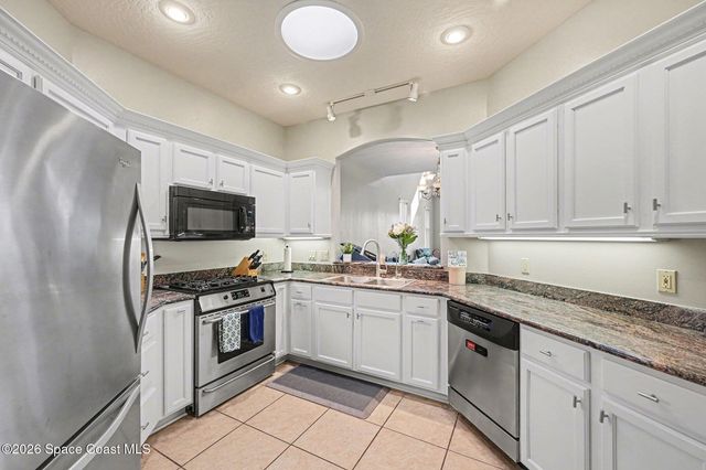 702 Mar Brisa Court U-702, Satellite Beach, FL 32937