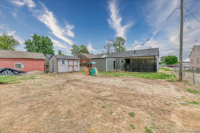 2333 5th Avenue, Greeley, CO 80631