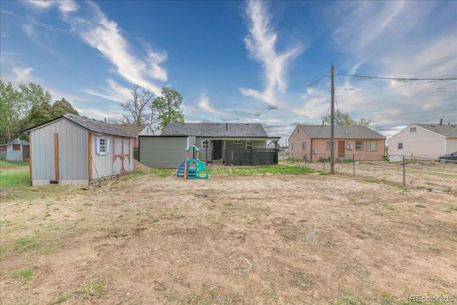 2333 5th Avenue, Greeley, CO 80631
