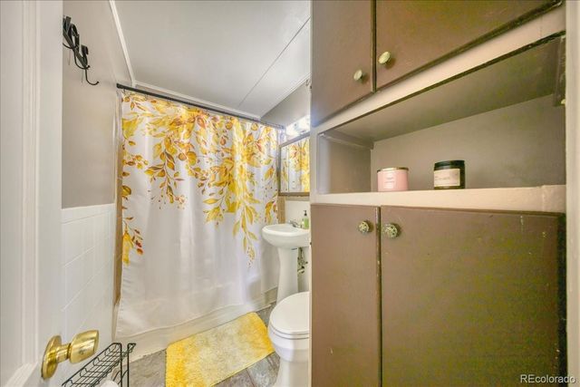 2333 5th Avenue, Greeley, CO 80631