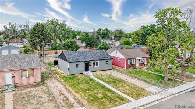 2333 5th Avenue, Greeley, CO 80631
