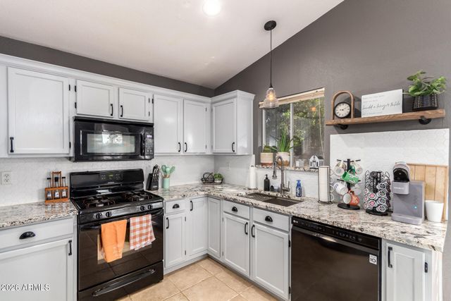 1811 S 39TH Street 51, Mesa, AZ 85206