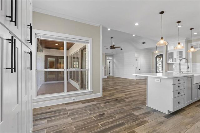 30643 Middlecreek Circle, Spanish Fort, AL 36527