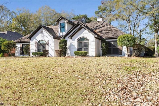 30643 Middlecreek Circle, Spanish Fort, AL 36527