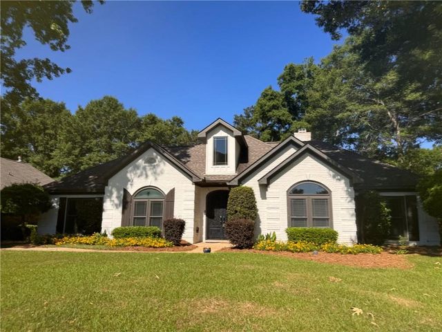 30643 Middlecreek Circle, Spanish Fort, AL 36527