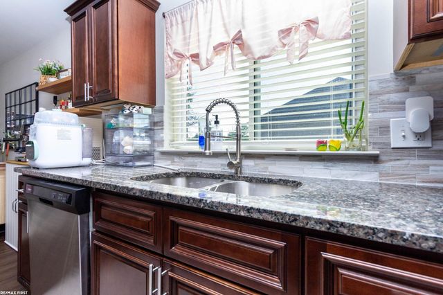 16665 Savor Lane 6, Clinton Township, MI 48035