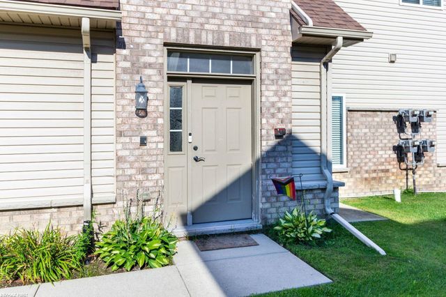 16665 Savor Lane 6, Clinton Township, MI 48035