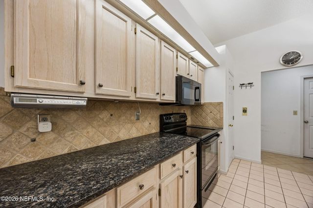 1389 HARRISON POINT Trail, Fernandina Beach, FL 32034