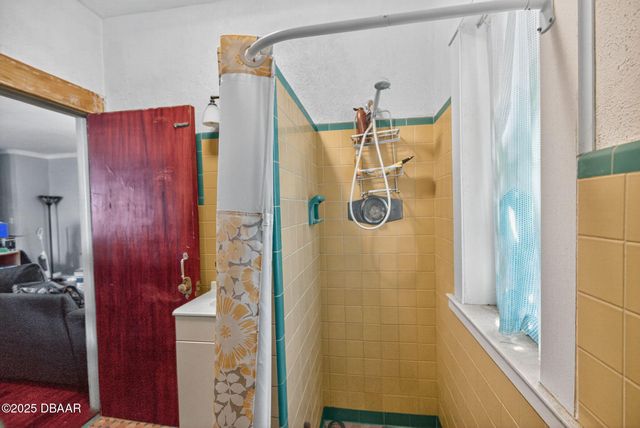 314 Vermont Avenue, Daytona Beach, FL 32118
