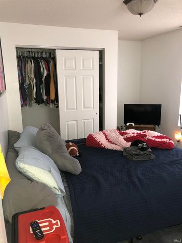 104 S Jefferson Street, Bloomington, IN 47408