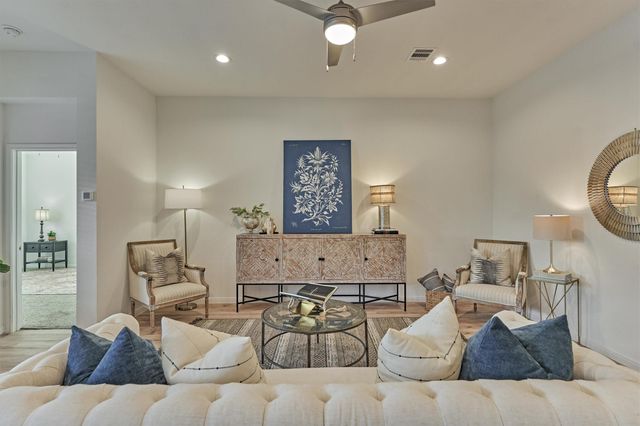 1080 Clearwood Drive, Montgomery, TX 77316