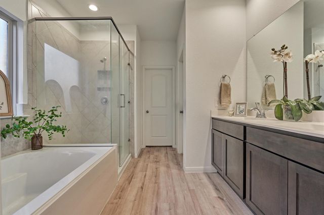 1080 Clearwood Drive, Montgomery, TX 77316