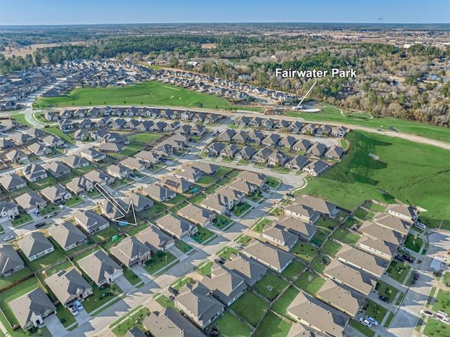 1080 Clearwood Drive, Montgomery, TX 77316